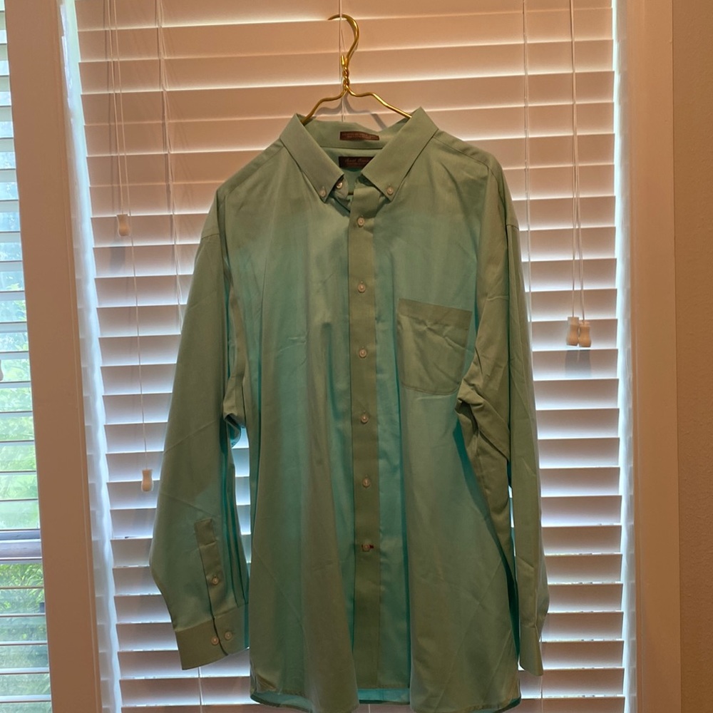 Mens sport shirt